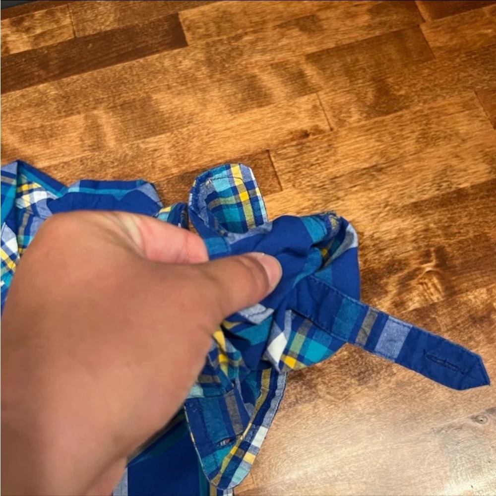 Boy’s Old Navy 4t Dress Shirt; Boys Blue 4t Long Sleeve Shirt; Boys 4t Plaid - Picture 7 of 8